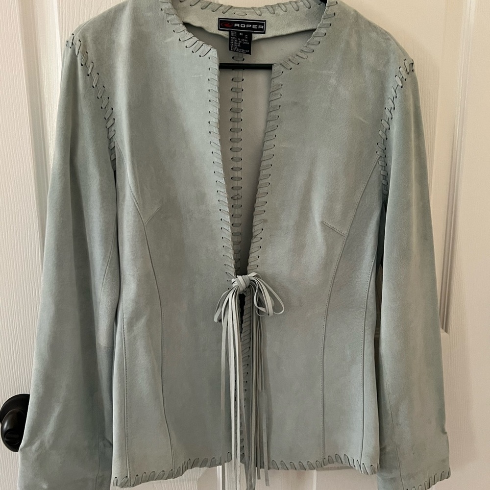 Roper Women's Light baby blue suede jacket.